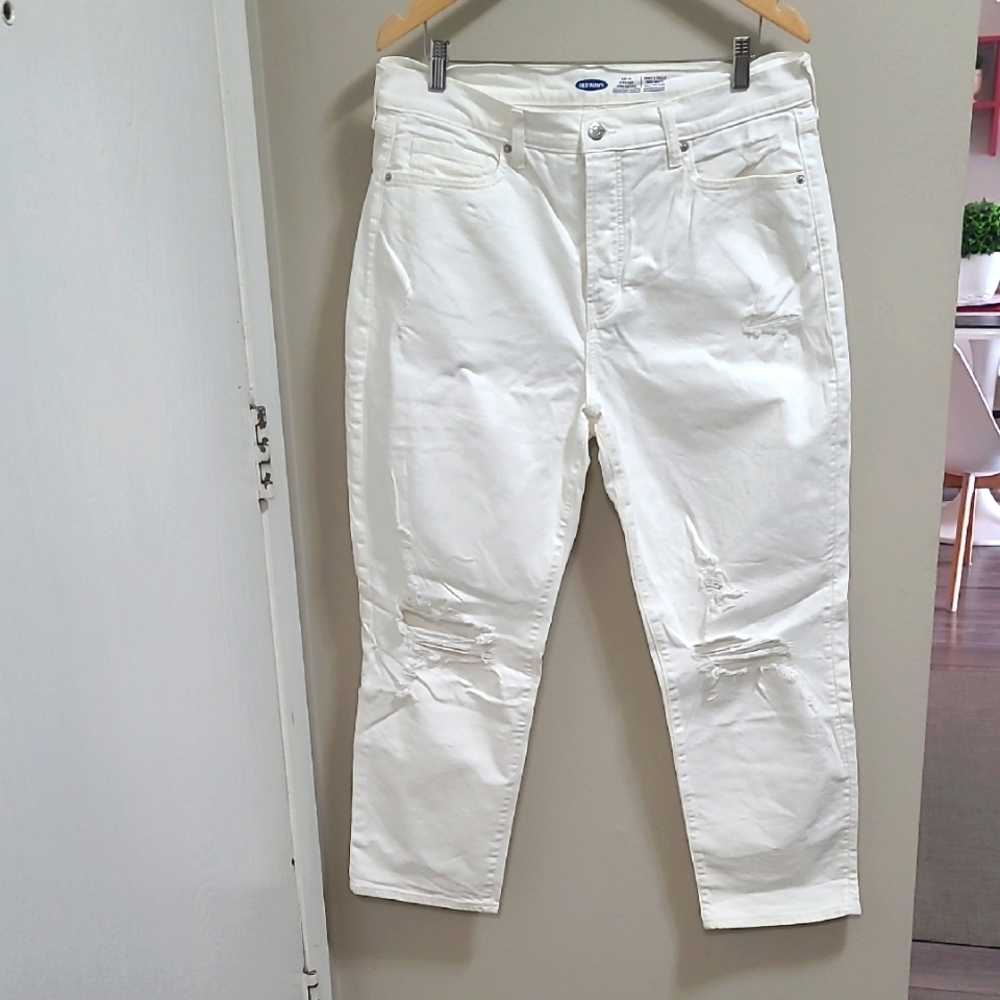 Old Navy White Distressed Jeans